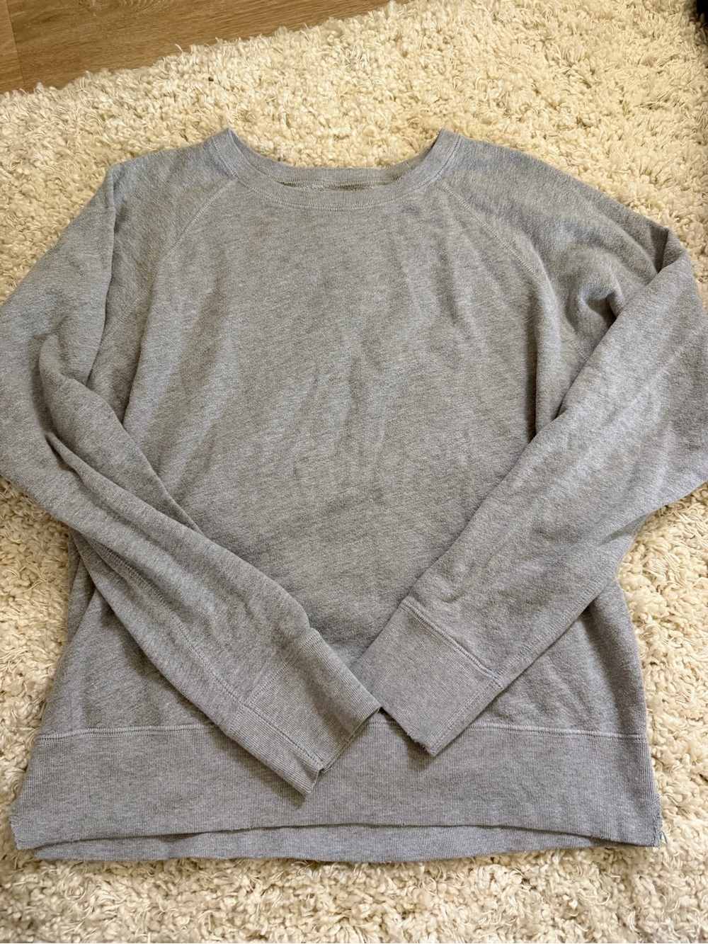 Unsubscribed Classic Lightweight Crewneck Sweater - Gray XL